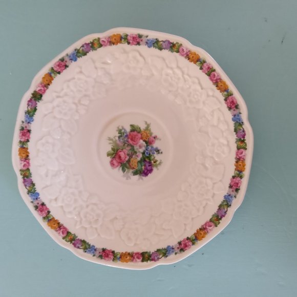 Vintage Crown Ducal Gainsborough England Teacup and Saucer Set, RN749657 - Picture 5 of 7